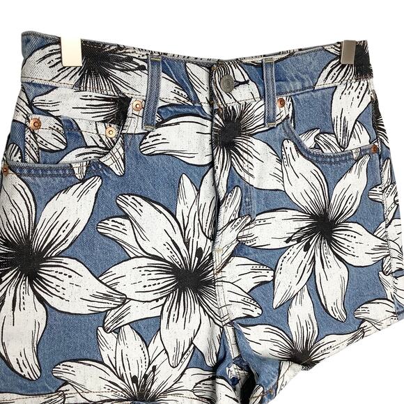Levi’s Farm Rio Ribcage Denim Jean Shorts Button Fly Floral Print 28 - Picture 3 of 8